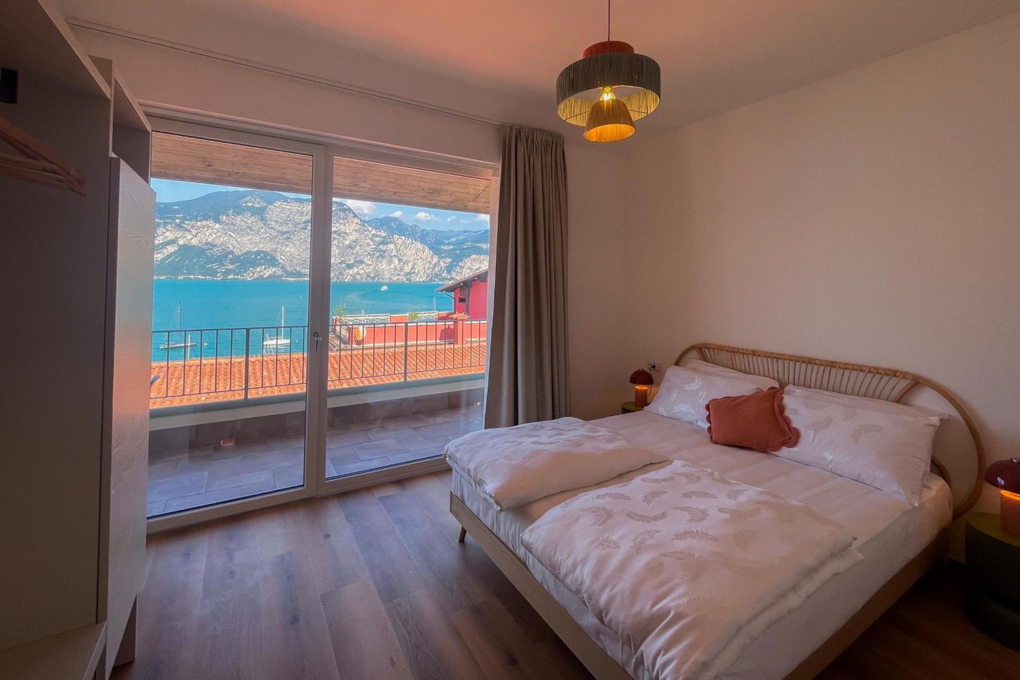 Hometerra Brenzone sul Garda Exterior photo